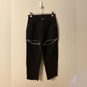 Black Ladies Jeans with heart rhinestones details. Taylor swift